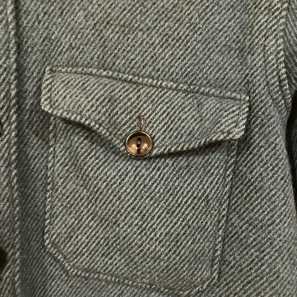 Vintage Woolrich Wool Shirt Jacket | Women’s Button-Front Shacket Blue/Green M - Picture 3 of 5